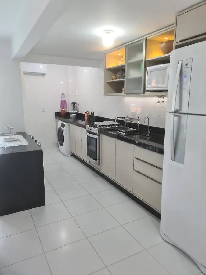 Apartamento 50 Mts Da Praia Da Lagoinha Bombinhas