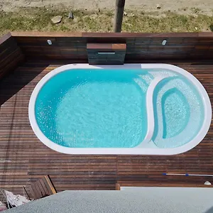 Casa de Férias Siri Mariscal C Piscina, Bombinhas